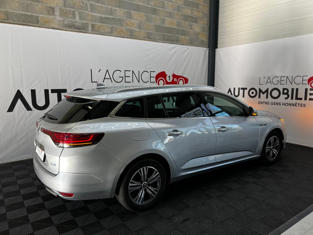 Renault Megane Estate — 7