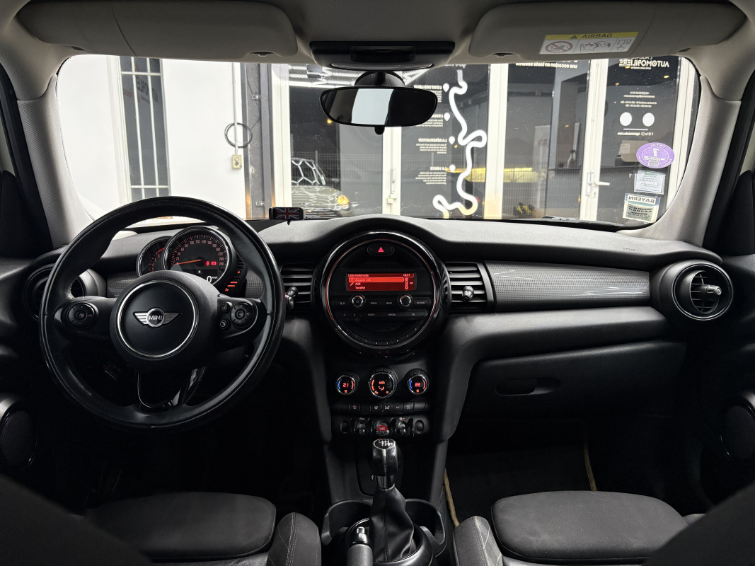 Mini Cooper — 13