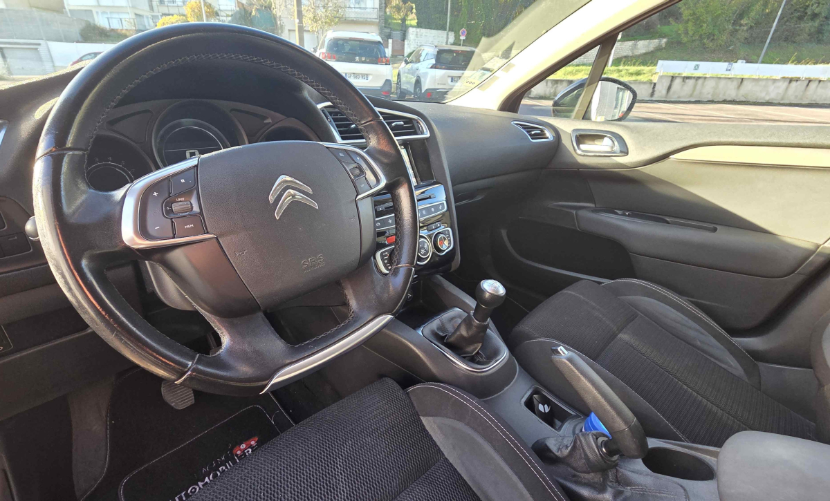 Citroen C4 — 15