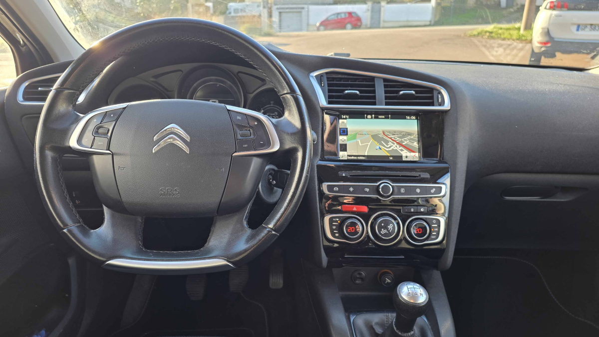 Citroen C4 — 12