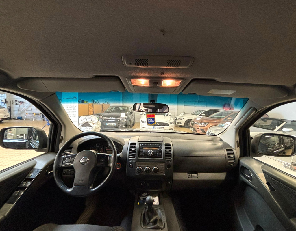 Nissan Navara — 13