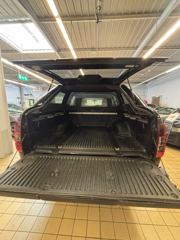 Nissan Navara — 21