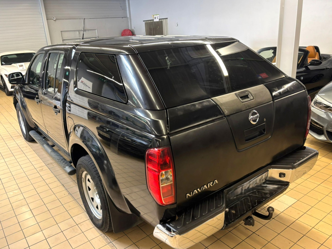 Nissan Navara — 12
