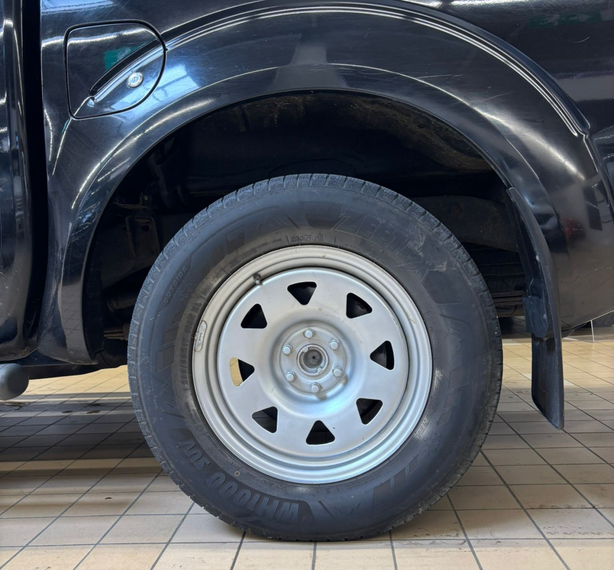 Nissan Navara — 29