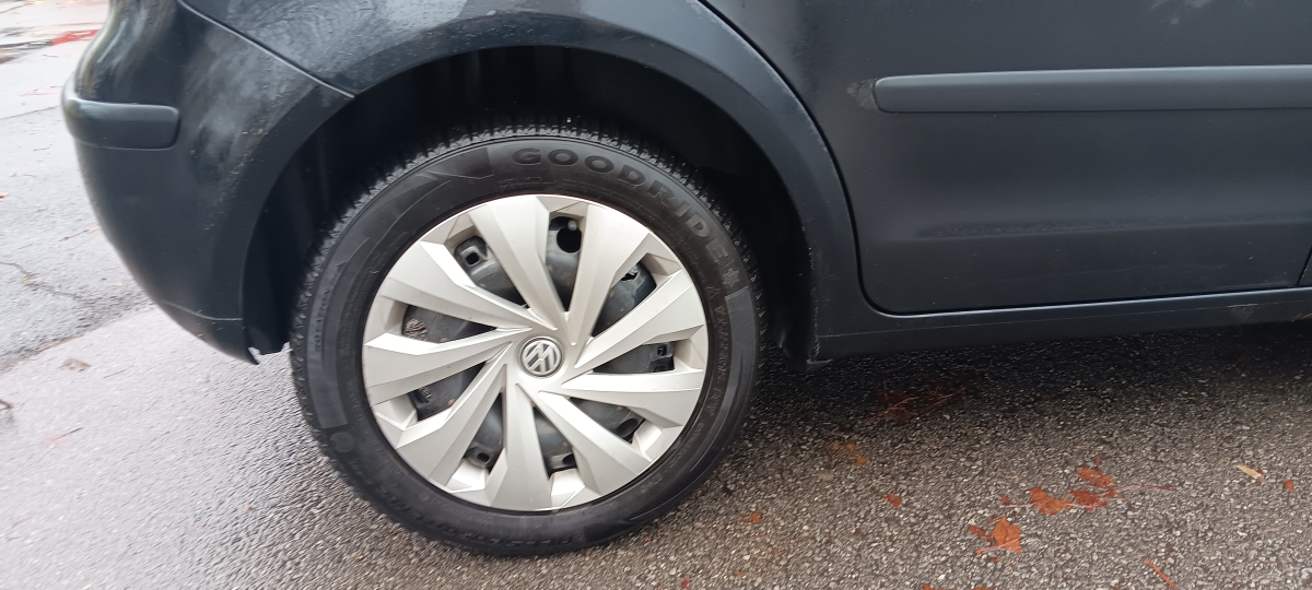 Volkswagen Polo — 16