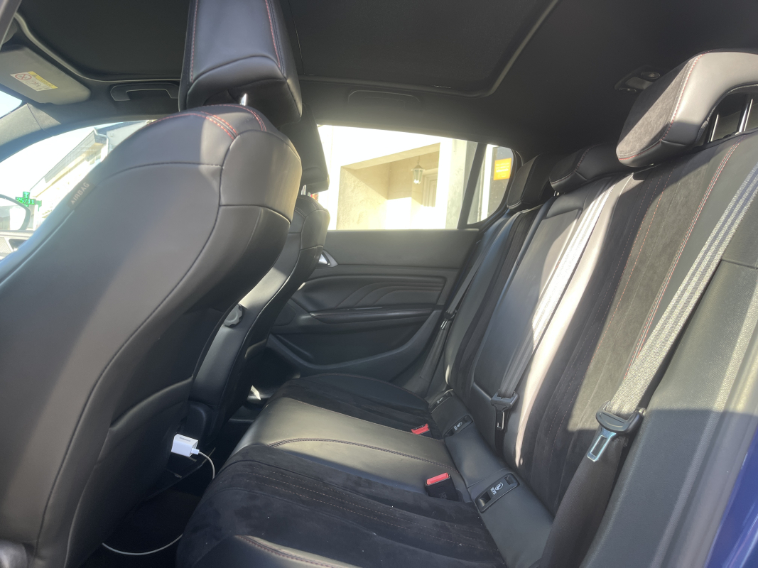 Peugeot 308 — 15