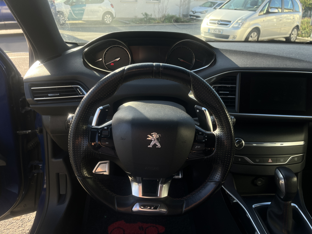 Peugeot 308 — 14