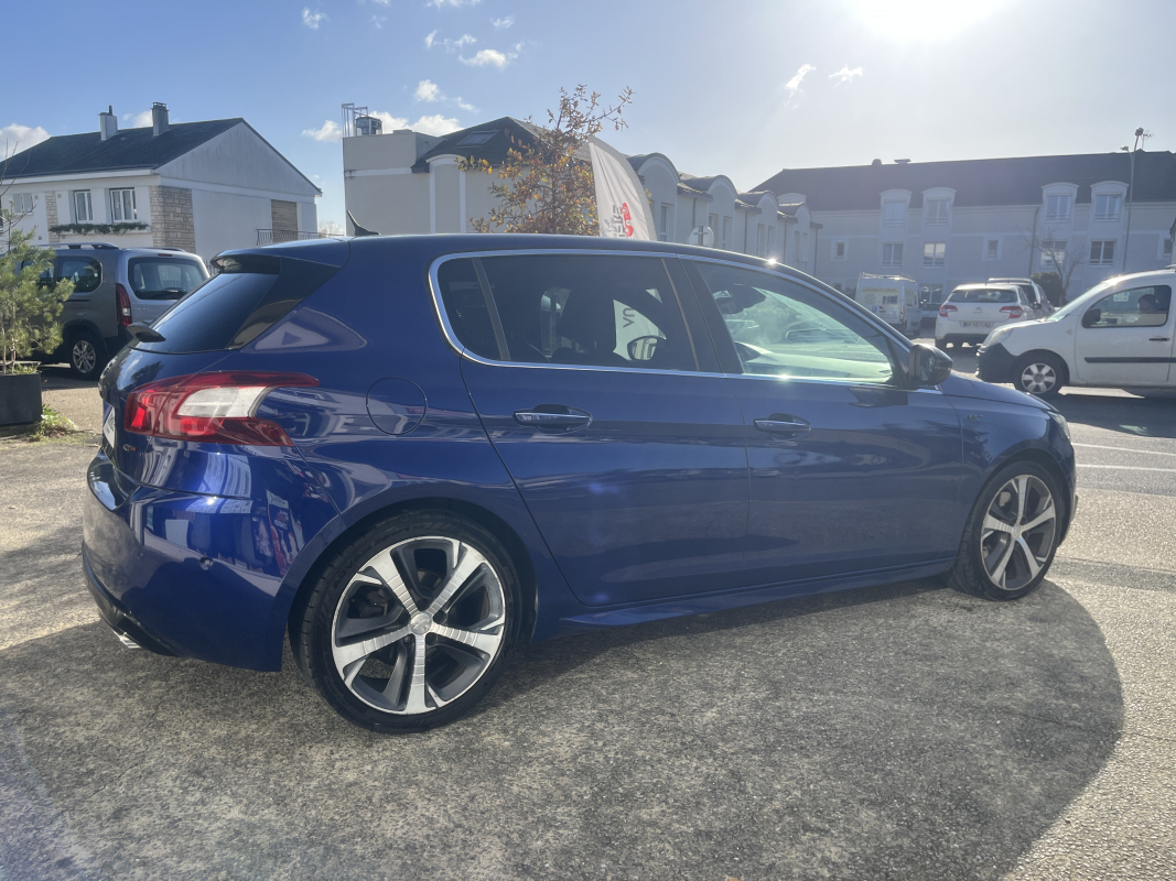 Peugeot 308 — 5