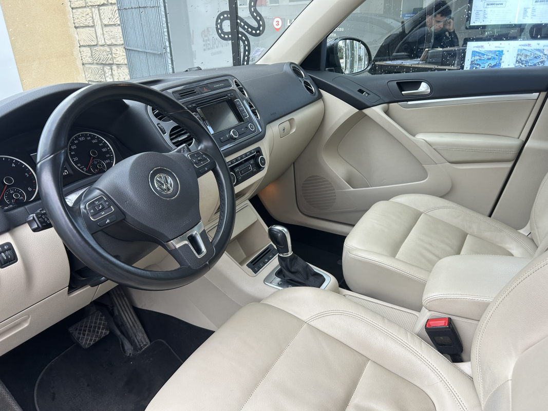 Volkswagen Tiguan — 8