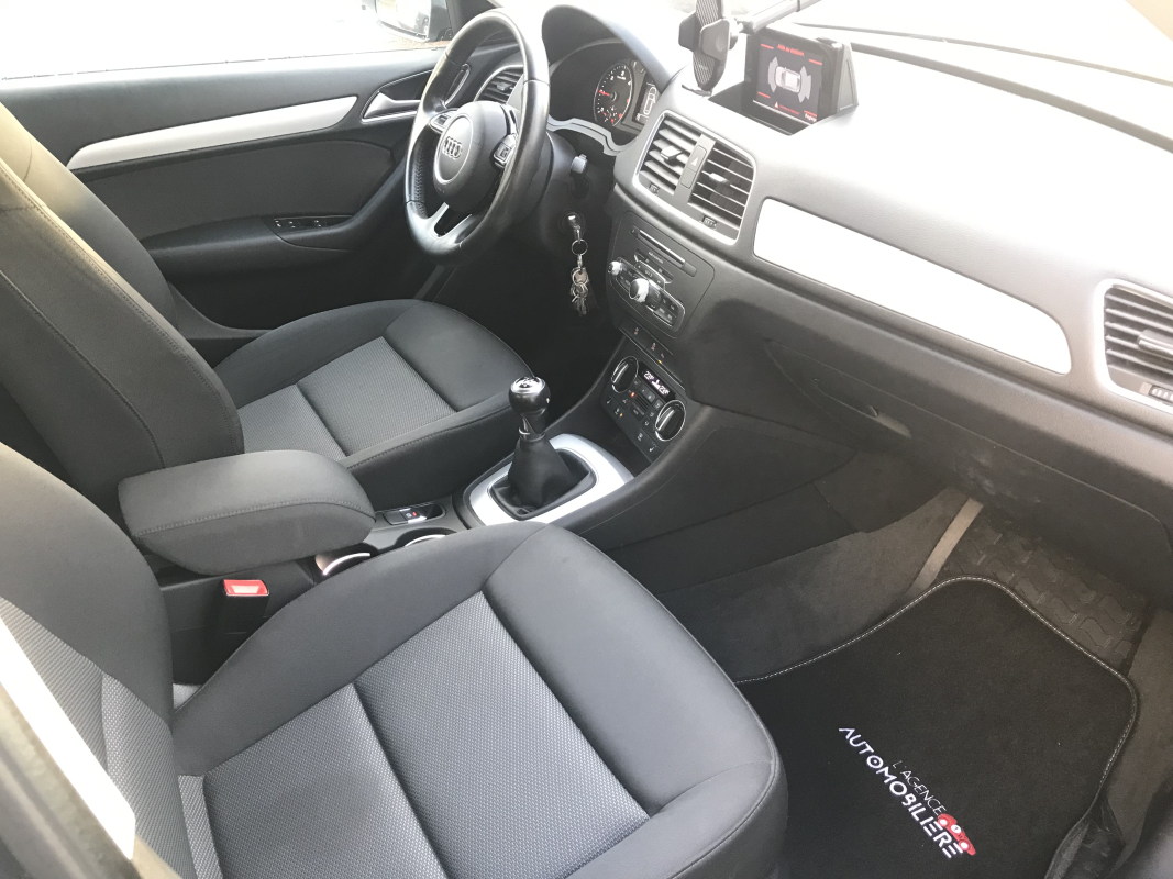 Audi Q3 — 24