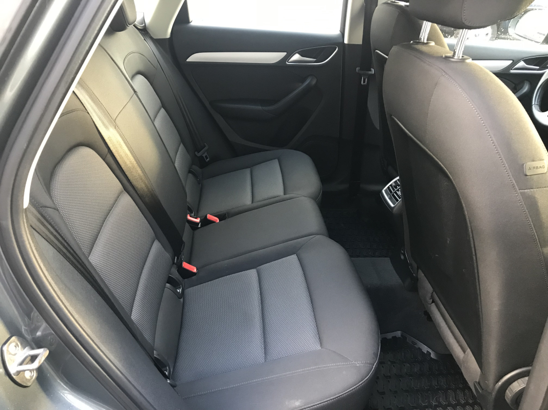 Audi Q3 — 11