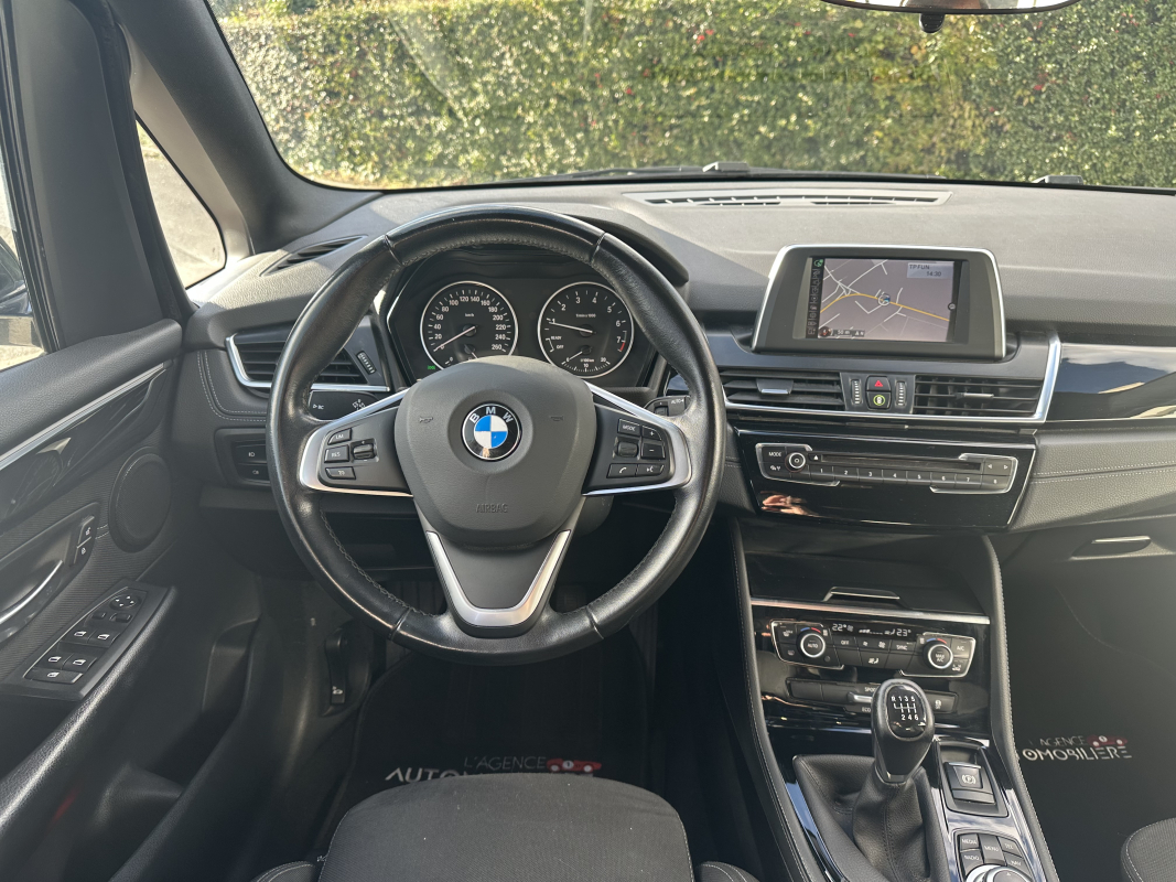 Bmw Série 2 ActiveTourer — 21