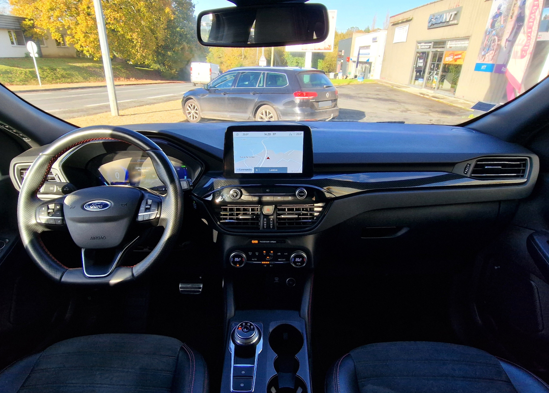Ford Kuga — 10