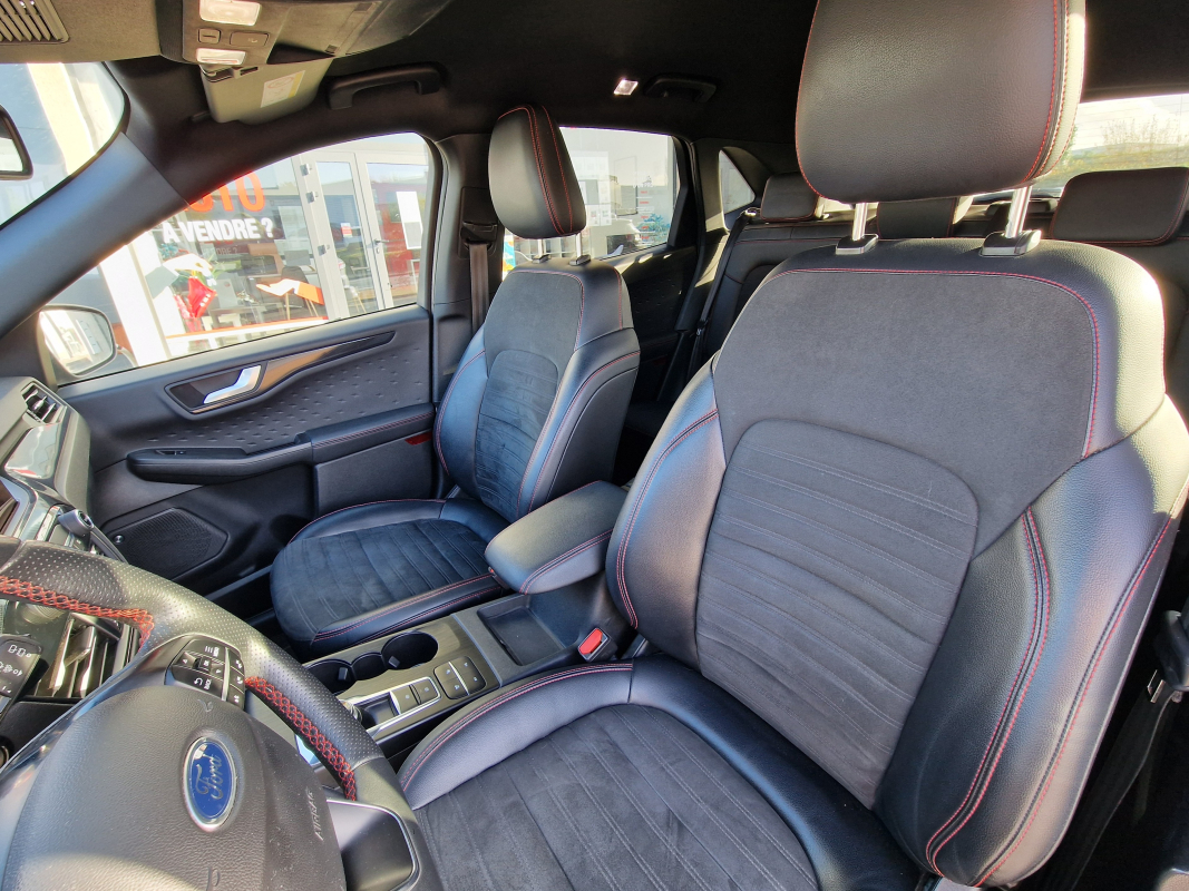 Ford Kuga — 16