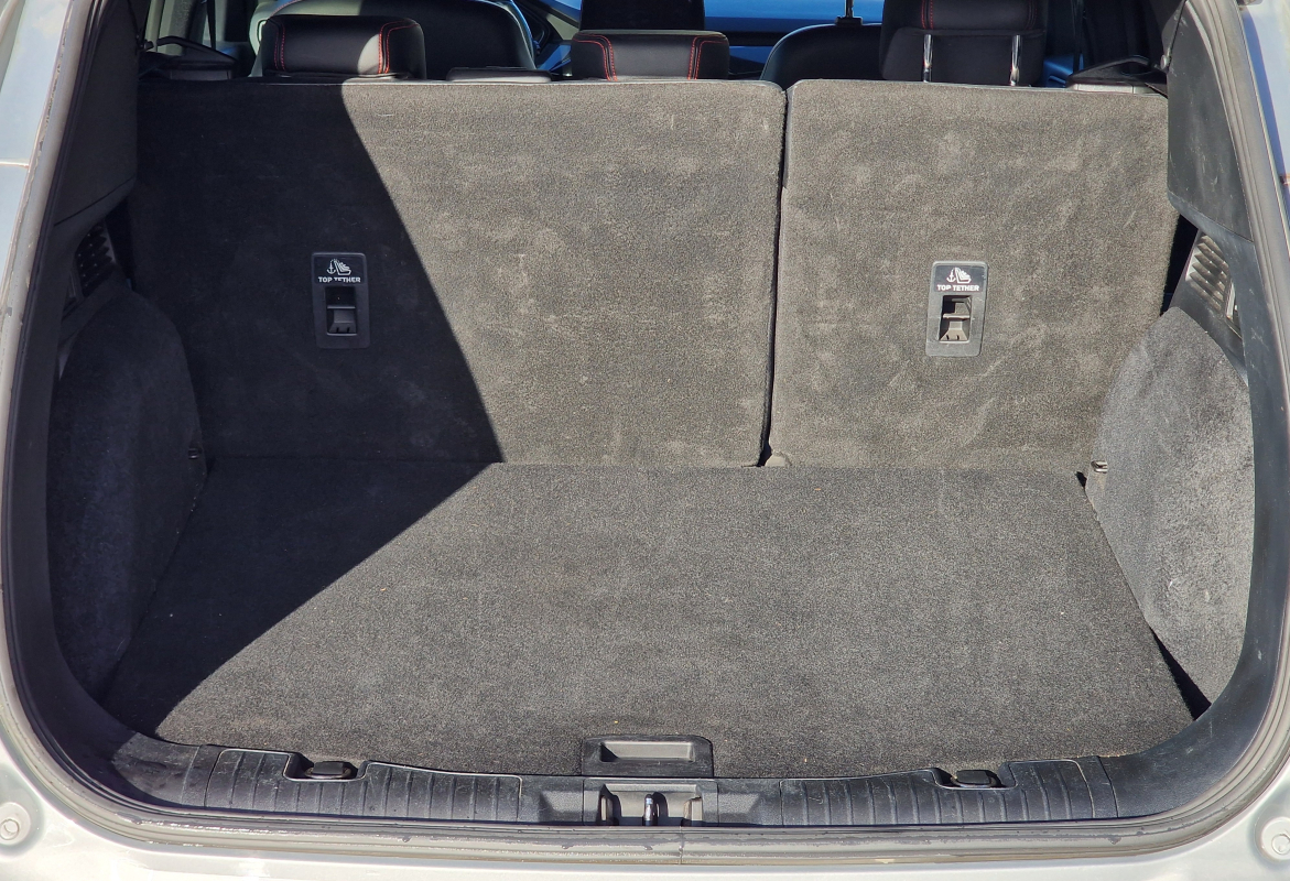 Ford Kuga — 19