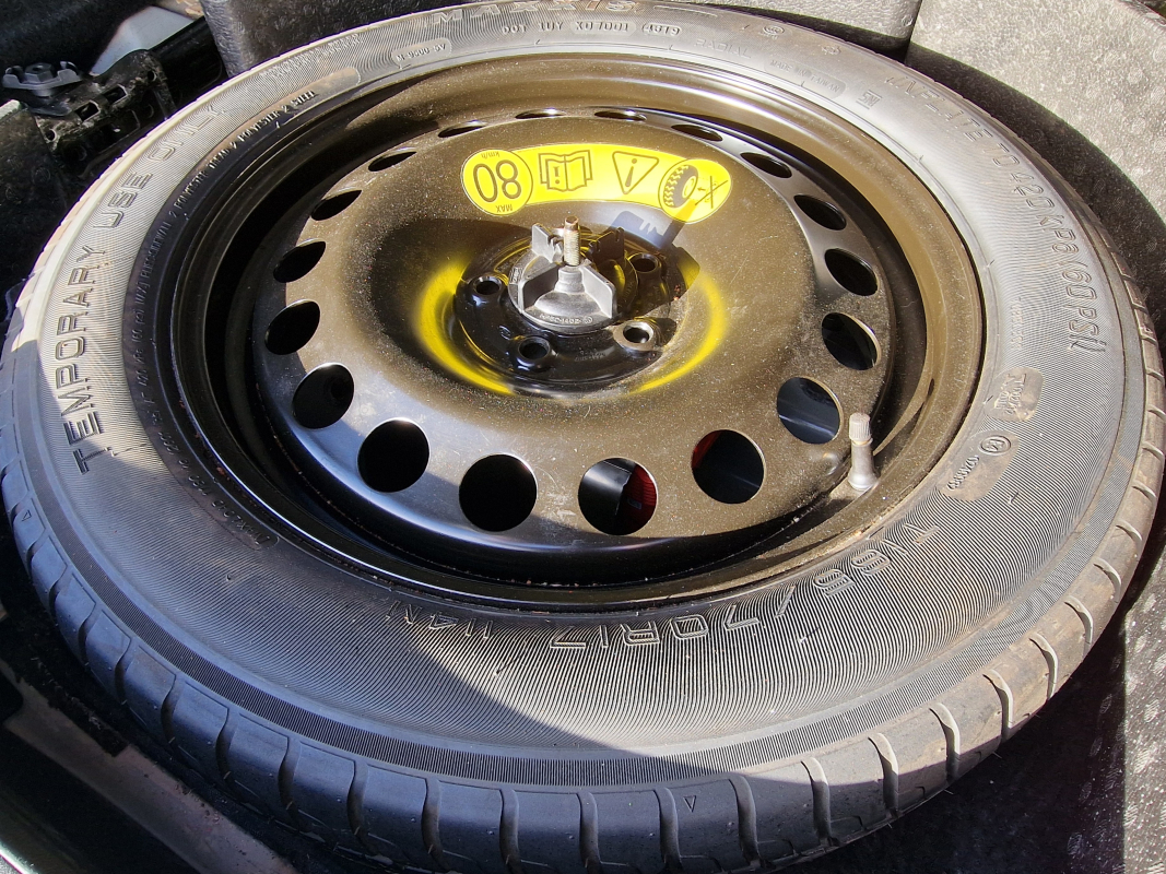 Ford Kuga — 20