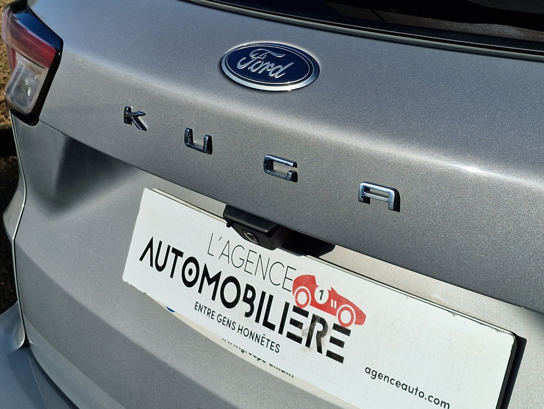 Ford Kuga — 38