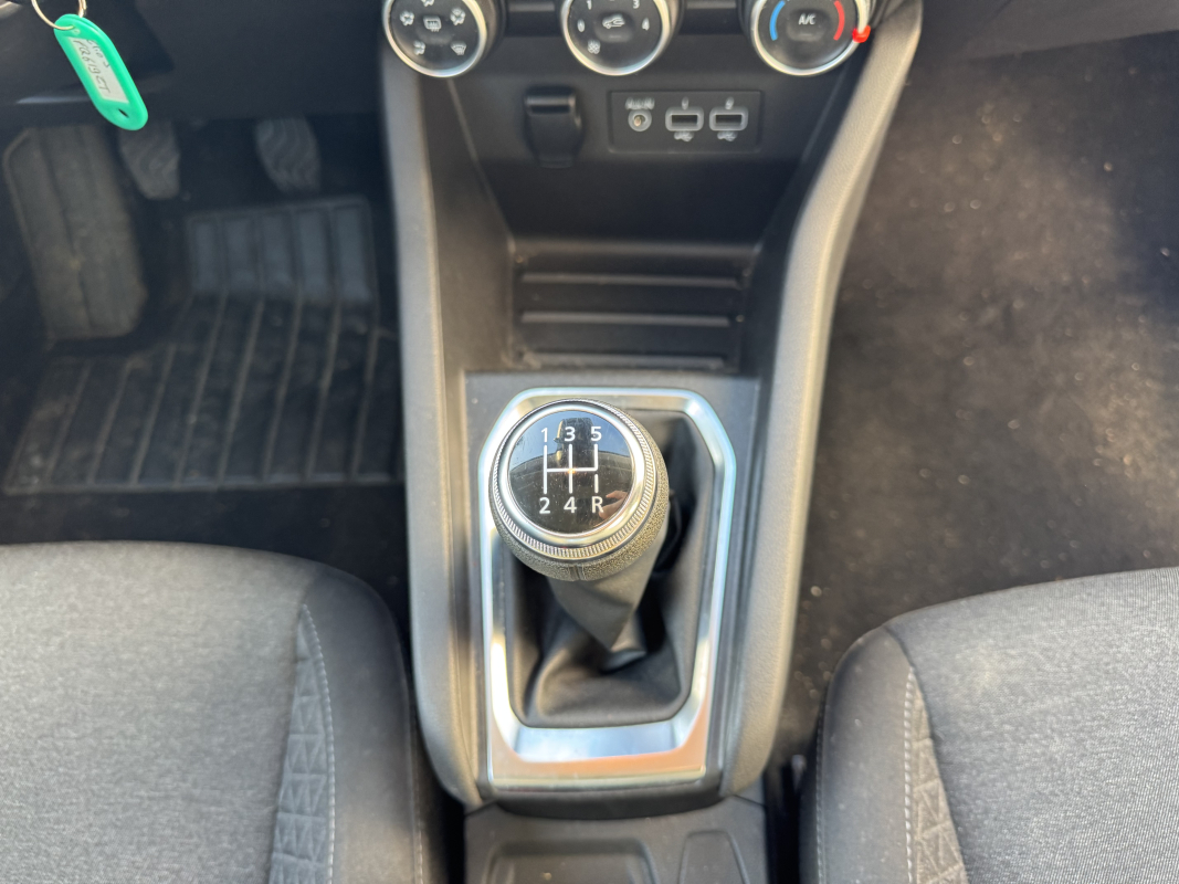 Renault Clio — 18