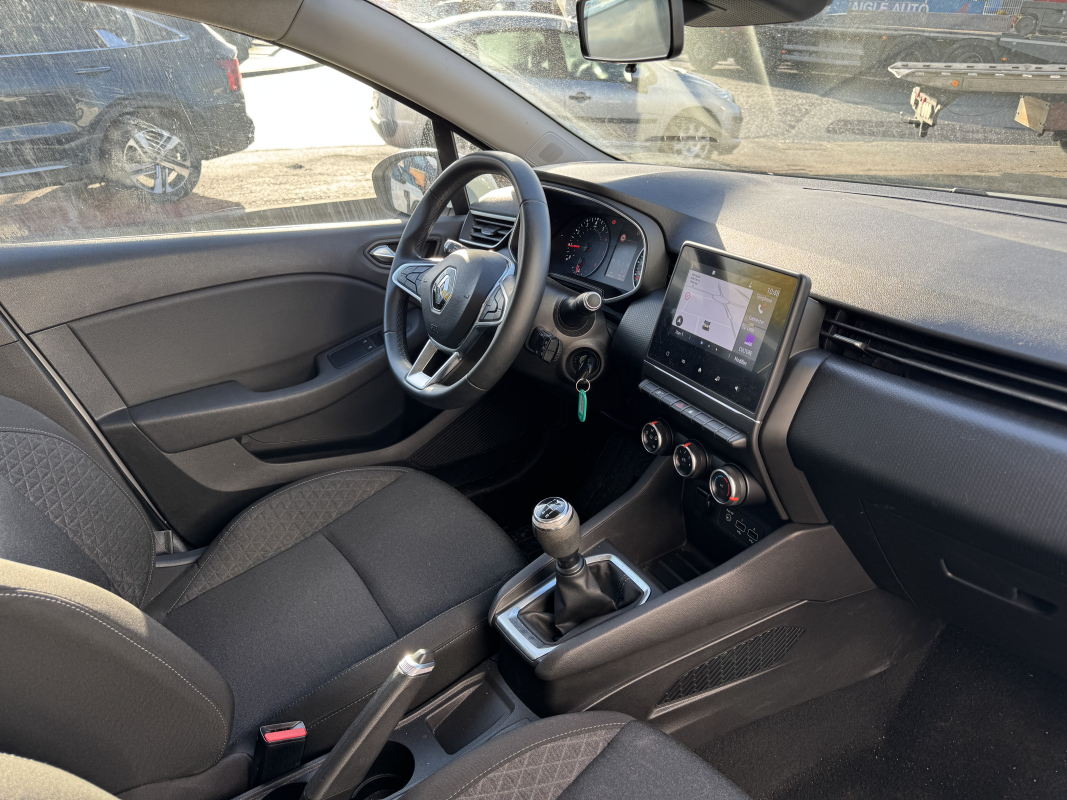 Renault Clio — 13