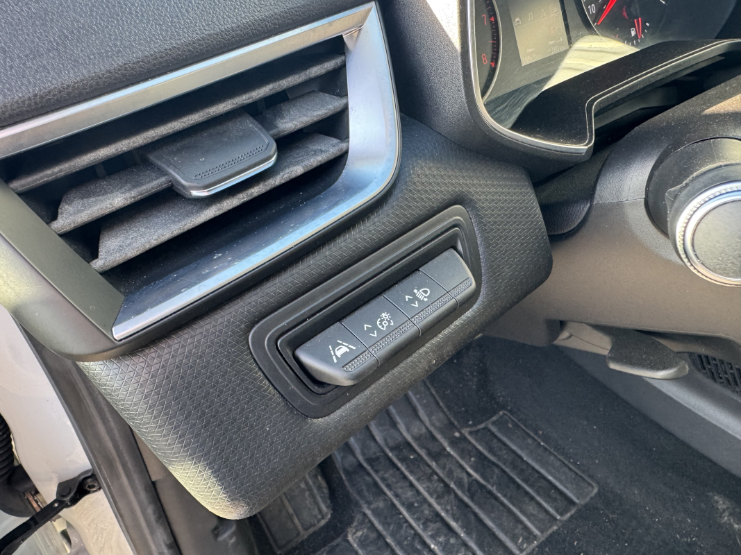 Renault Clio — 21