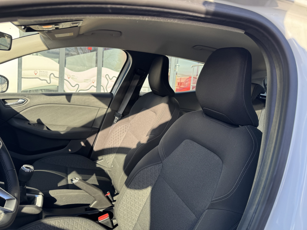 Renault Clio — 22