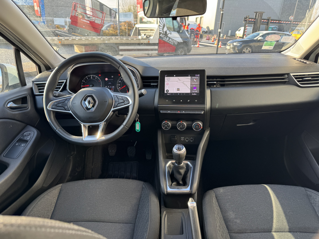 Renault Clio — 9