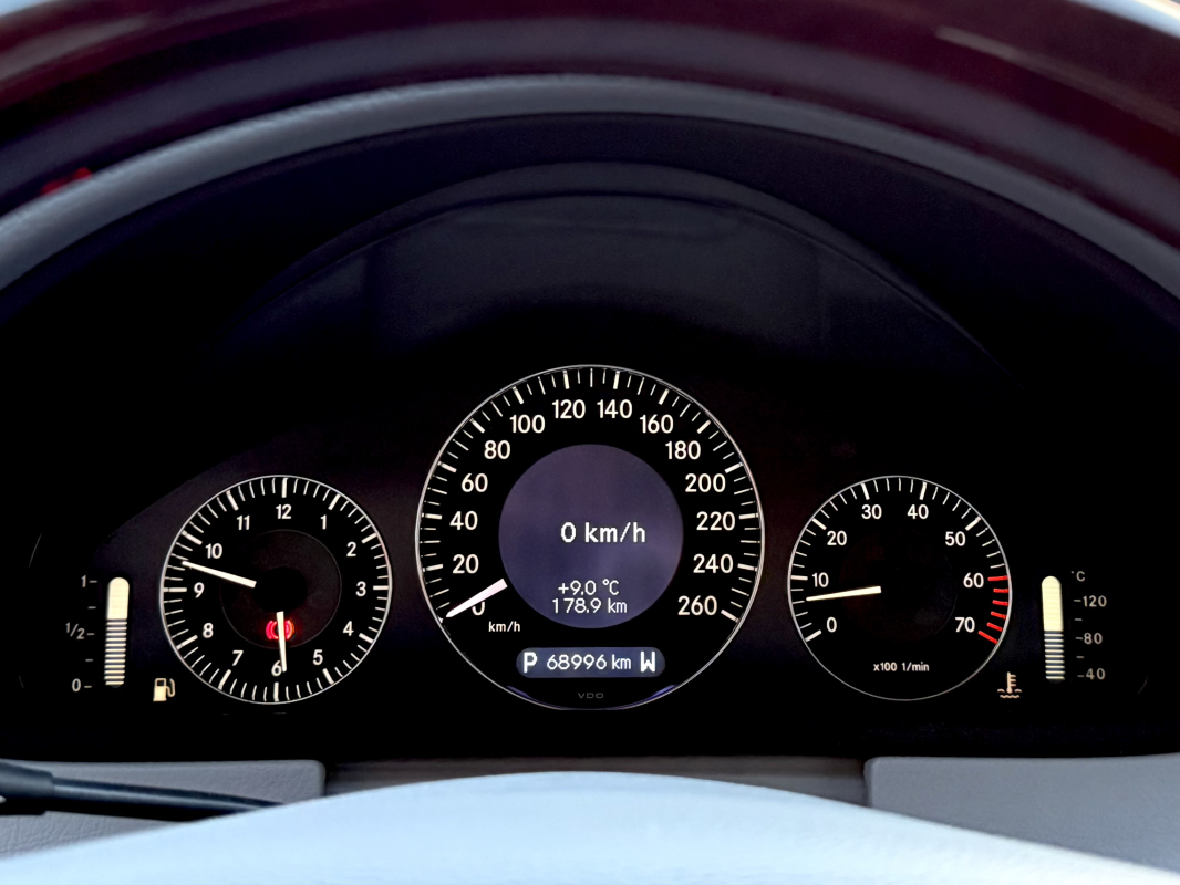 Mercedes CLK — 11