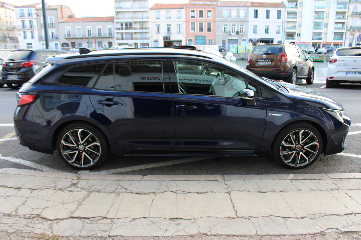 Toyota Corolla — 4