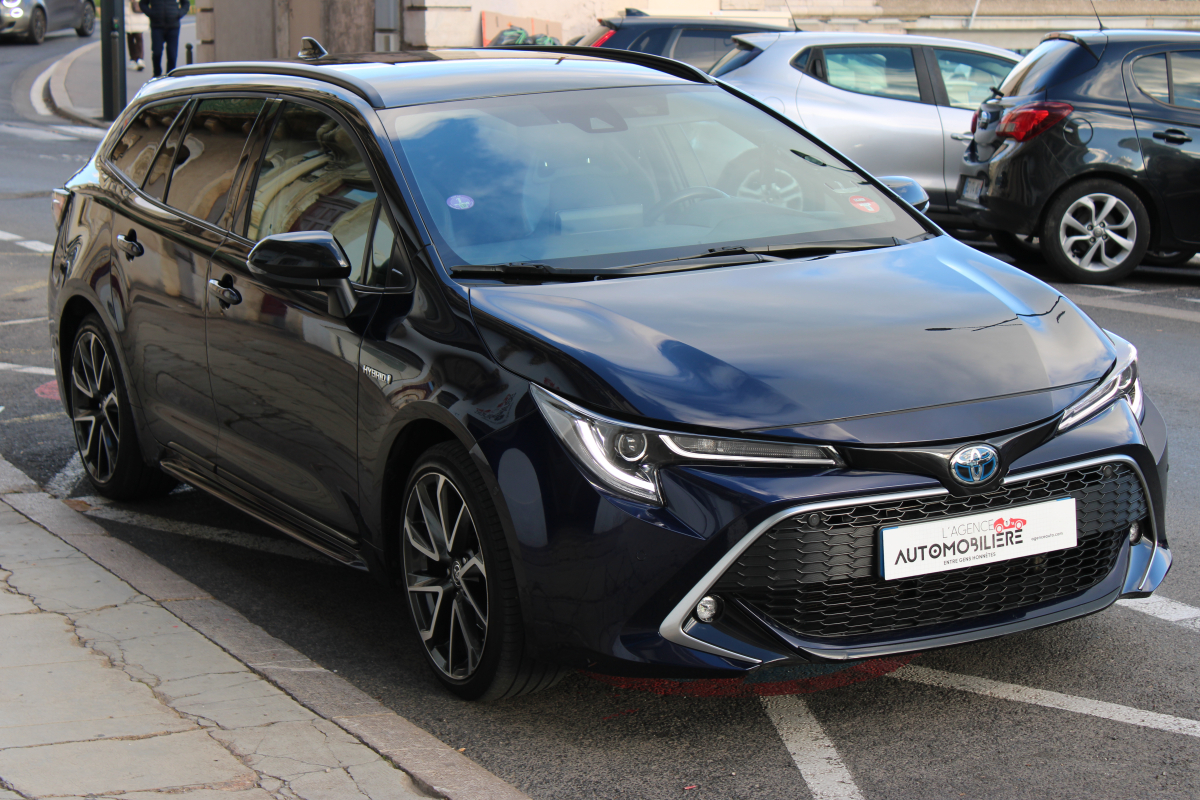 Toyota Corolla — 3