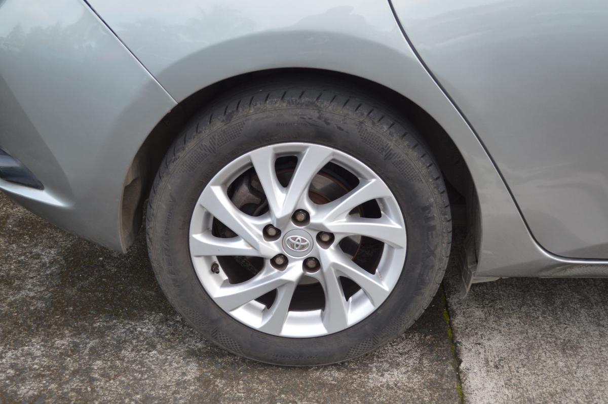 Toyota Auris — 15
