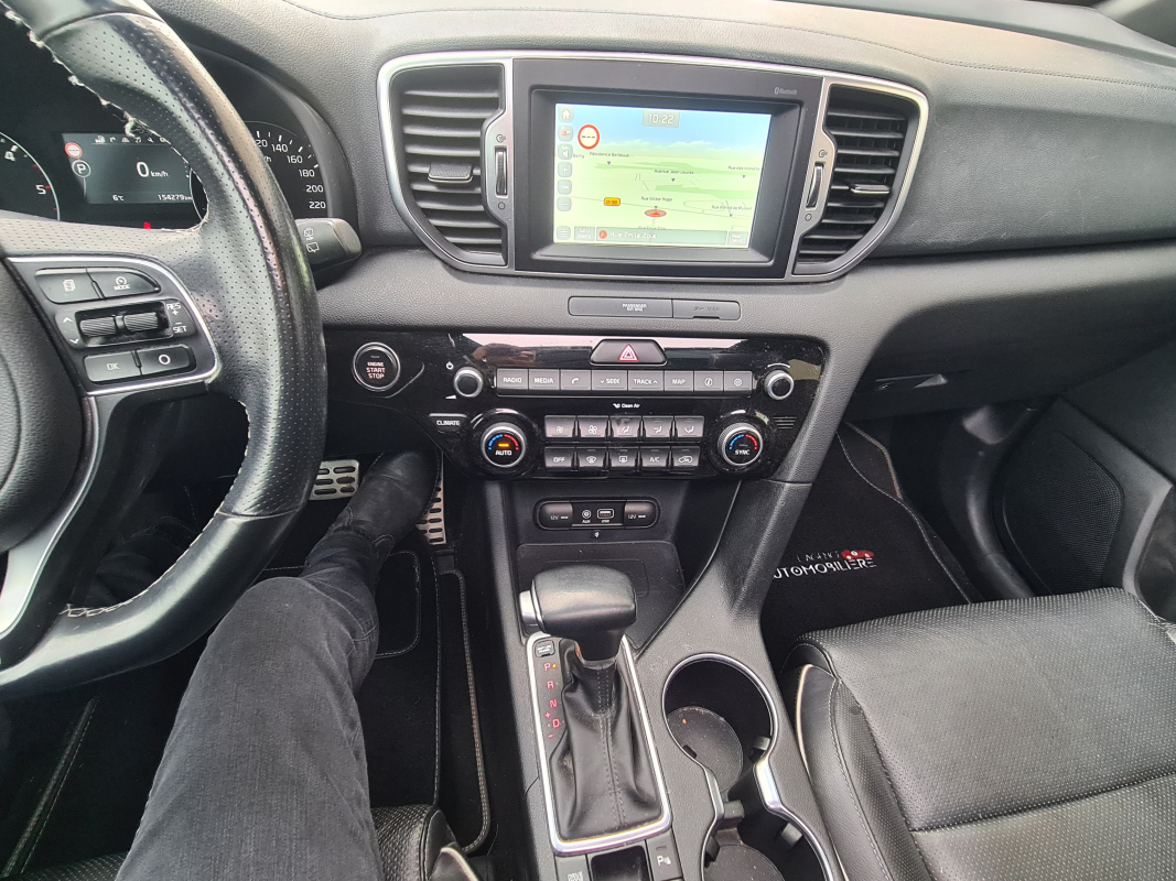 Kia Sportage — 28