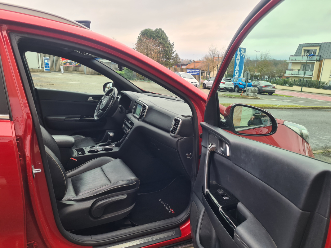 Kia Sportage — 11