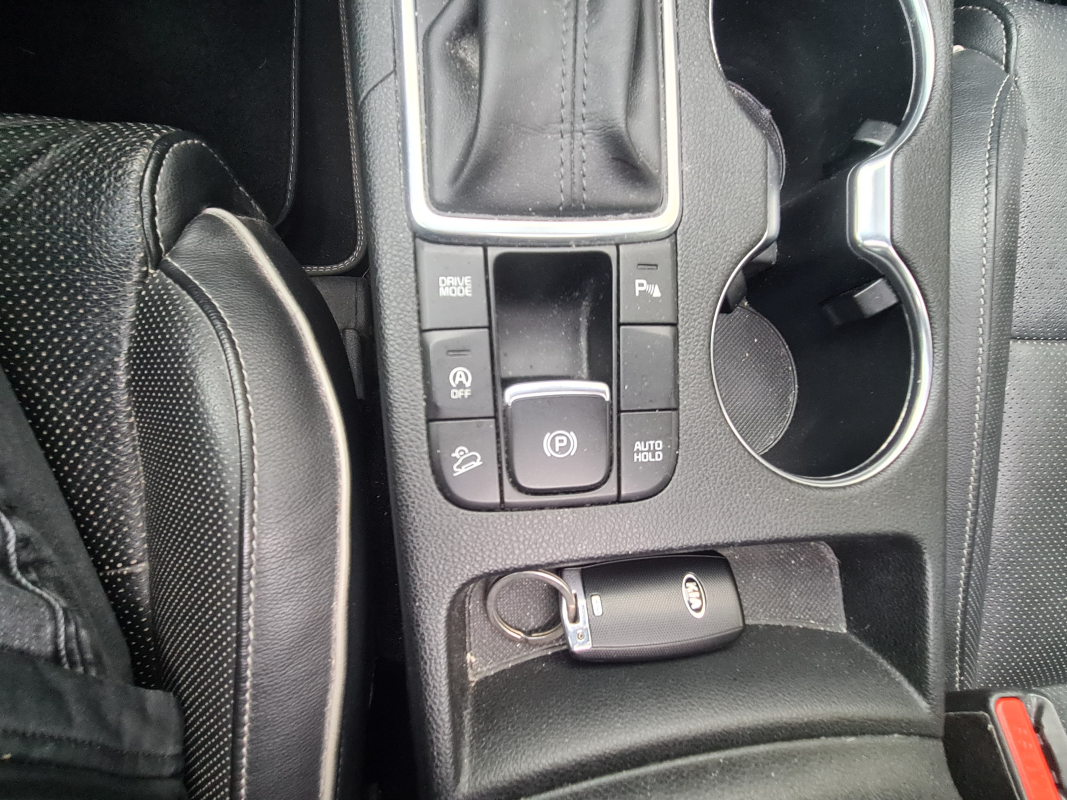 Kia Sportage — 18