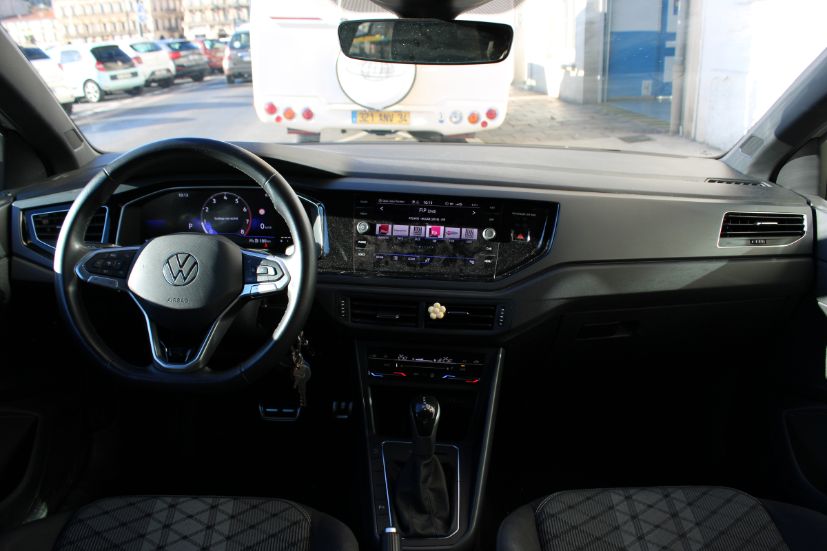 Volkswagen Polo — 9