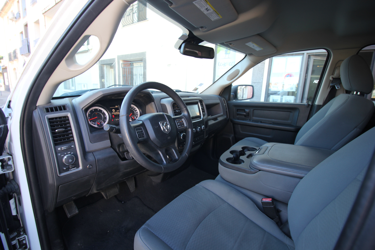Dodge Ram — 10