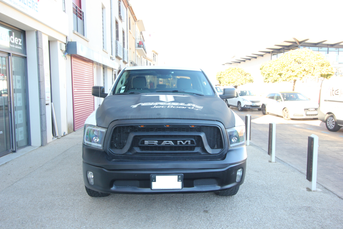Dodge Ram — 8