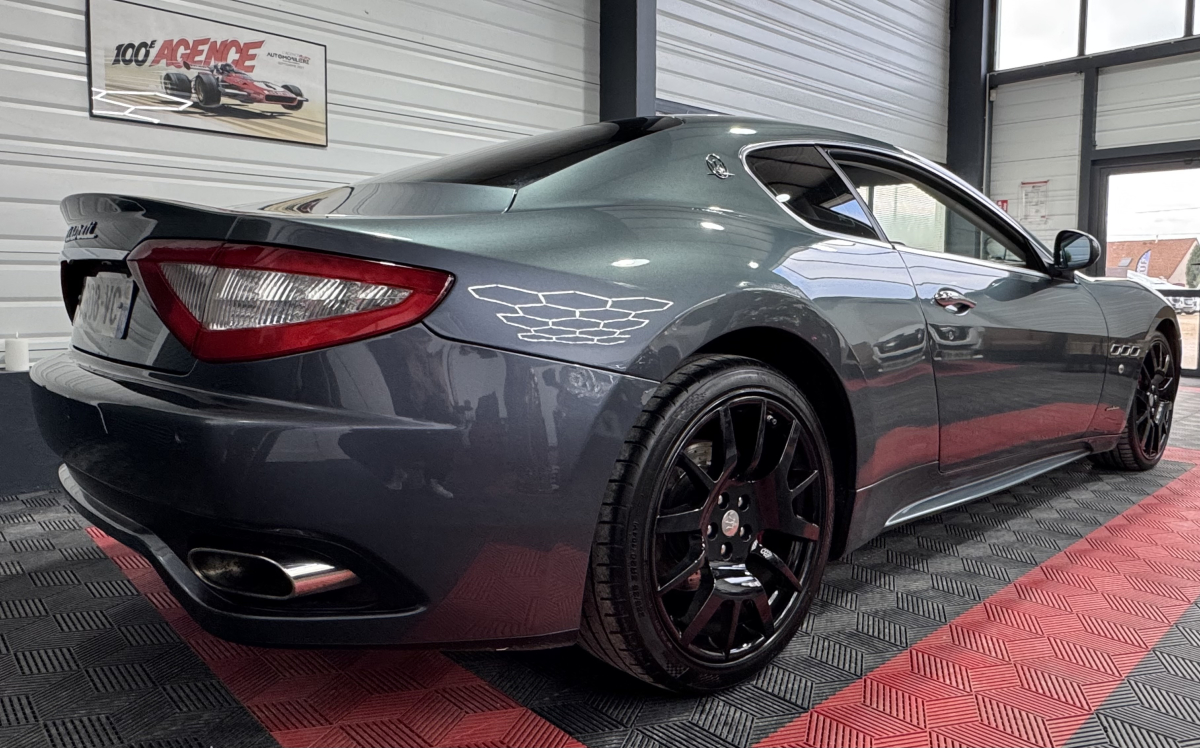 Maserati Granturismo — 10