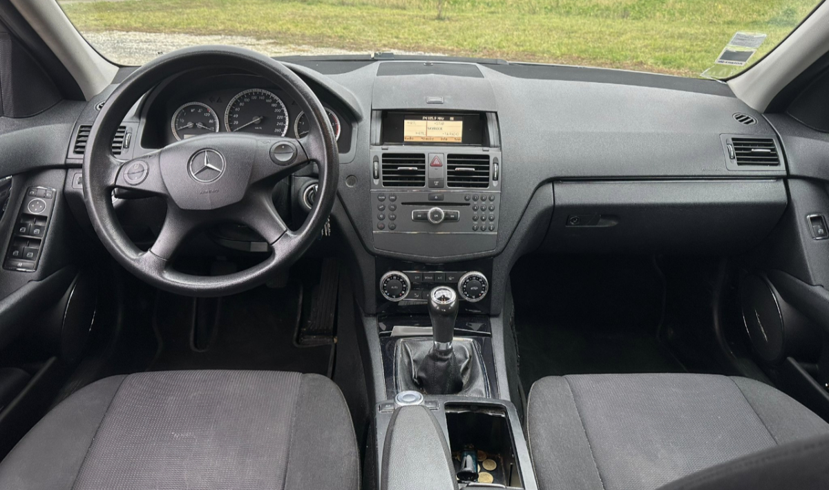 Mercedes Classe C — 10