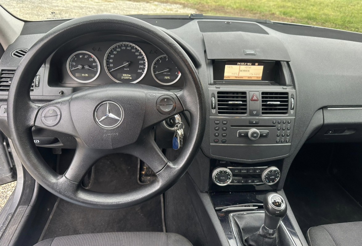 Mercedes Classe C — 9
