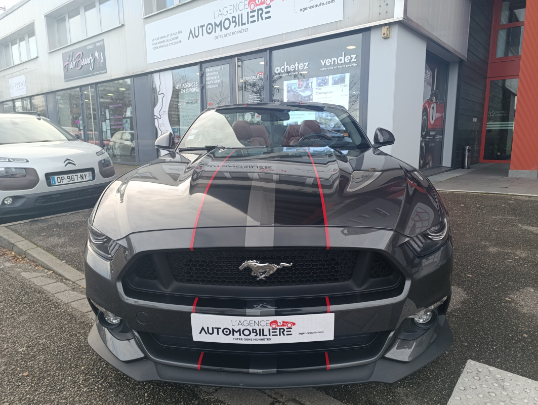Ford Mustang Fastback — 3