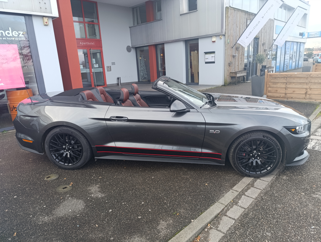 Ford Mustang Fastback — 14