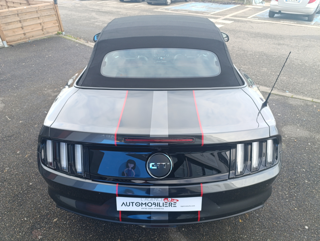 Ford Mustang Fastback — 9