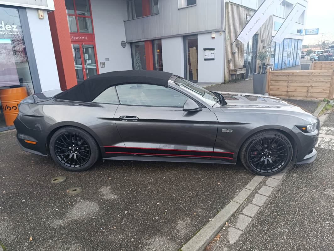 Ford Mustang Fastback — 13