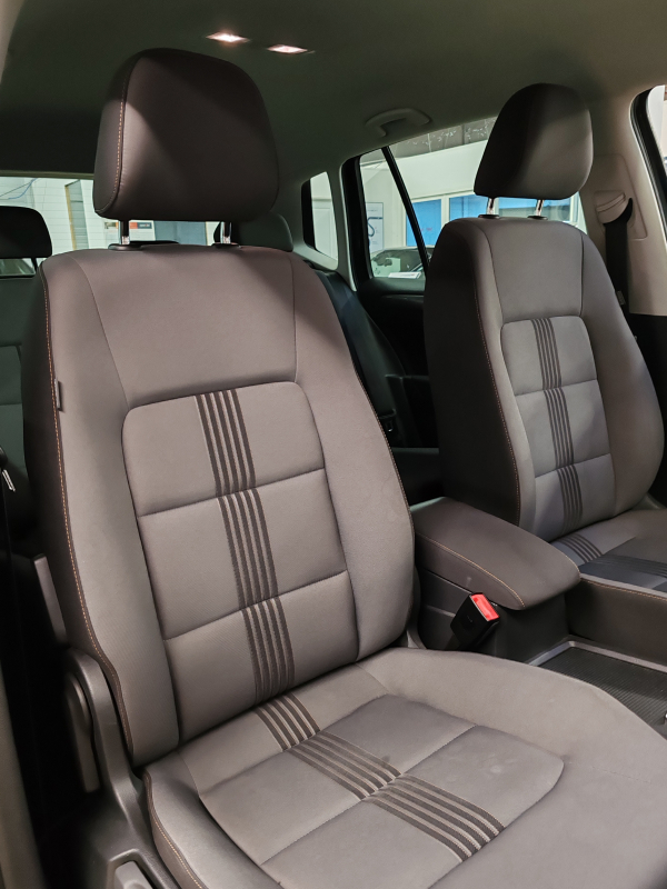 Volkswagen Golf Sportsvan — 13