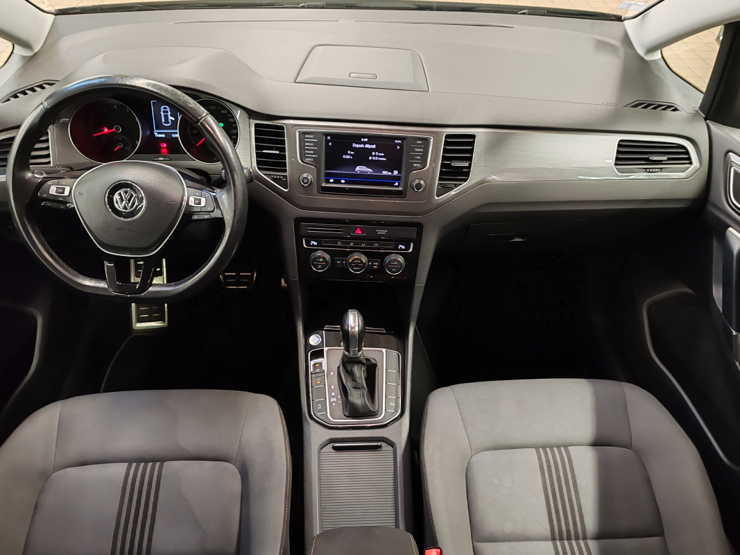 Volkswagen Golf Sportsvan — 8