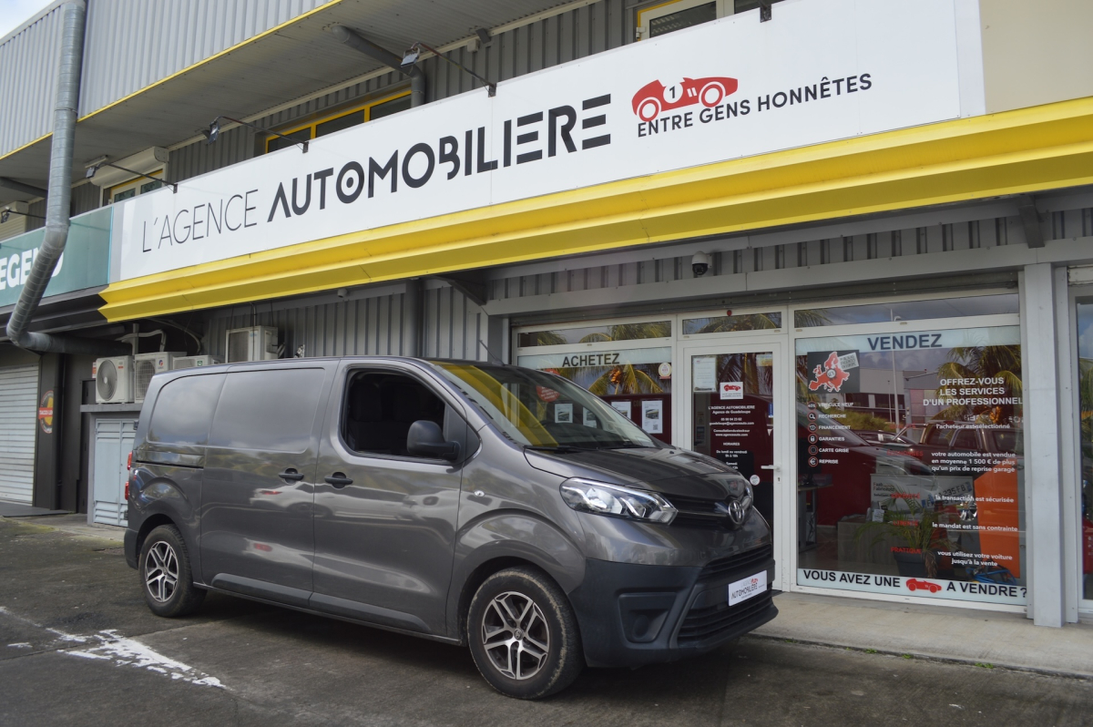 Toyota PROACE