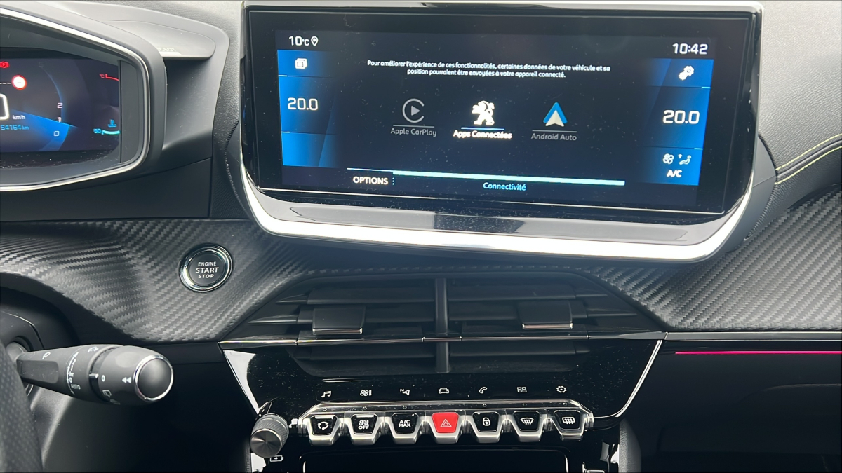 Peugeot 2008 — 28