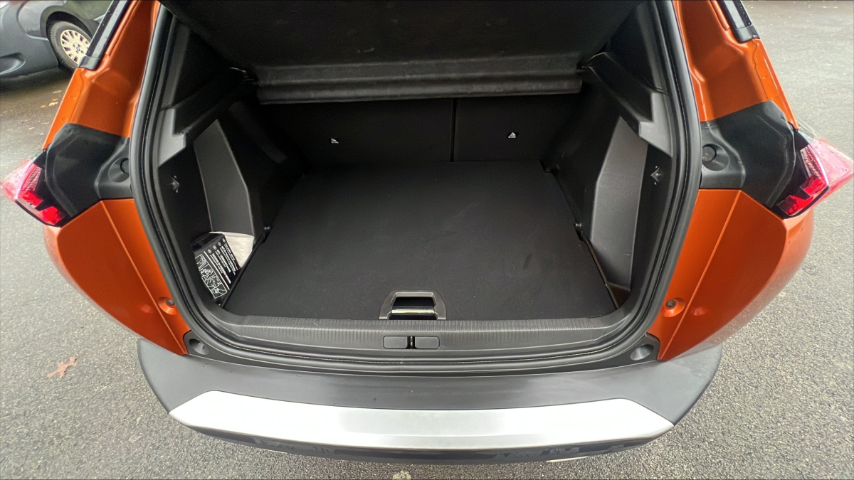 Peugeot 2008 — 23