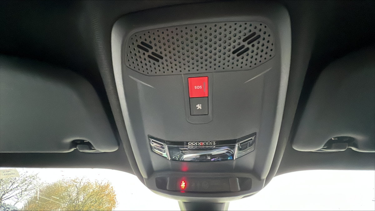 Peugeot 2008 — 33