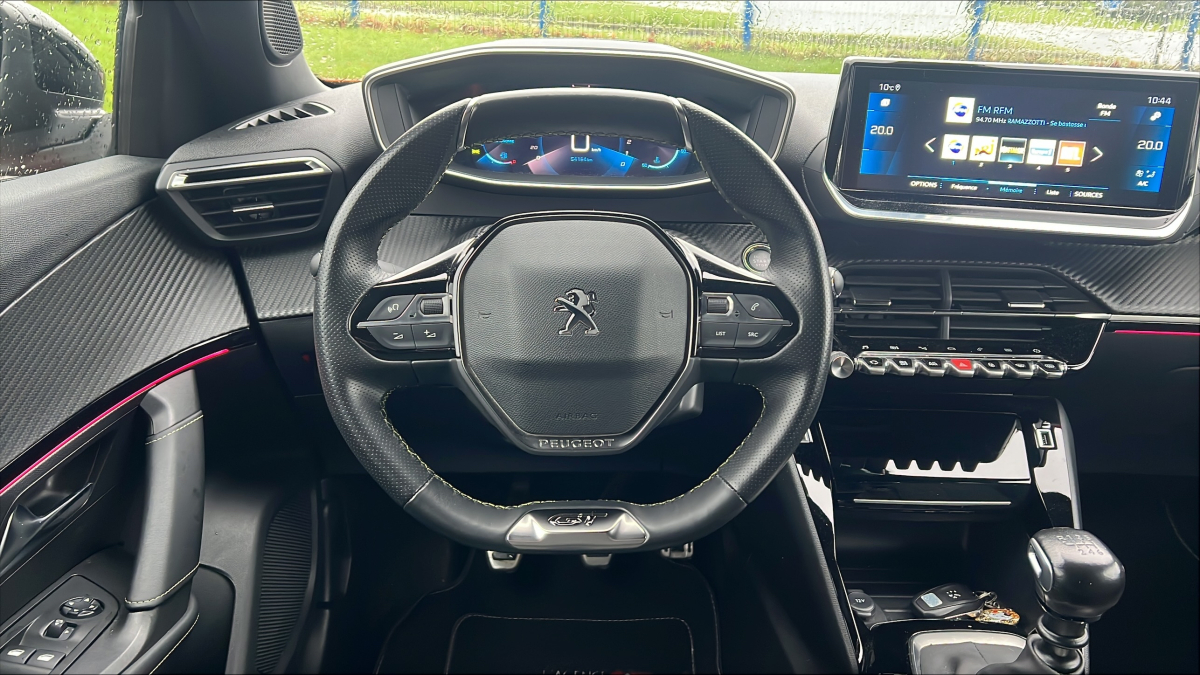 Peugeot 2008 — 26